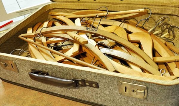 wood-hangers-blog-image